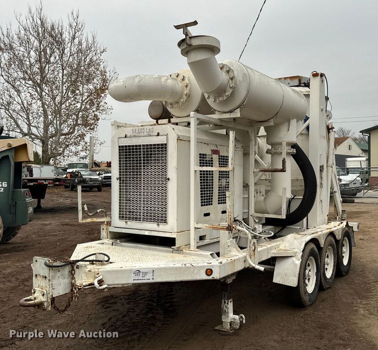 Vector Technologies Ltd. 07019 vacuum trailer - DT2208