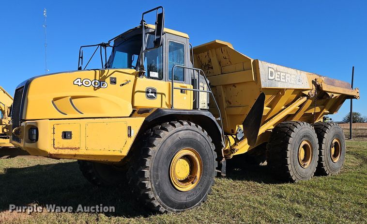 2006 John Deere 400D haul truck - DT7565