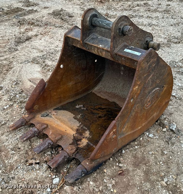 Geith excavator bucket - DU9615