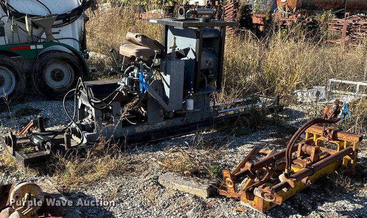 (2) stationary boring machine - DU9641