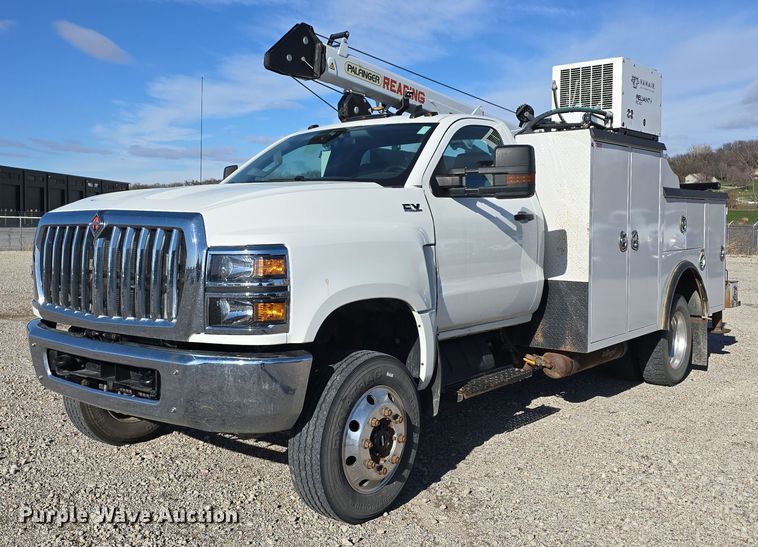 2020 International CV515 utility / service truck - DV0027