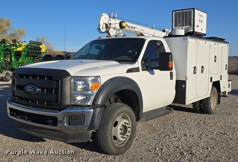 2013 Ford F550 Super Duty XL utility / service truck - DV0033
