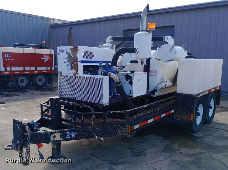 2011 VacStar VT500D vacuum excavator - DW0856