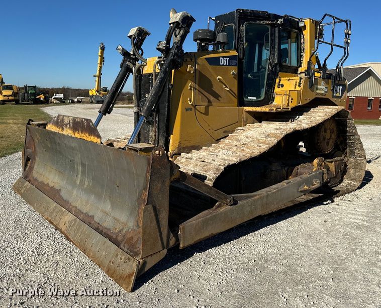 2015 Caterpillar  D6T LGP dozer - EH7275