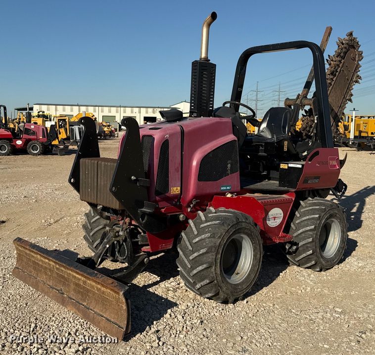 2015 Toro RT600 trencher - EJ3306