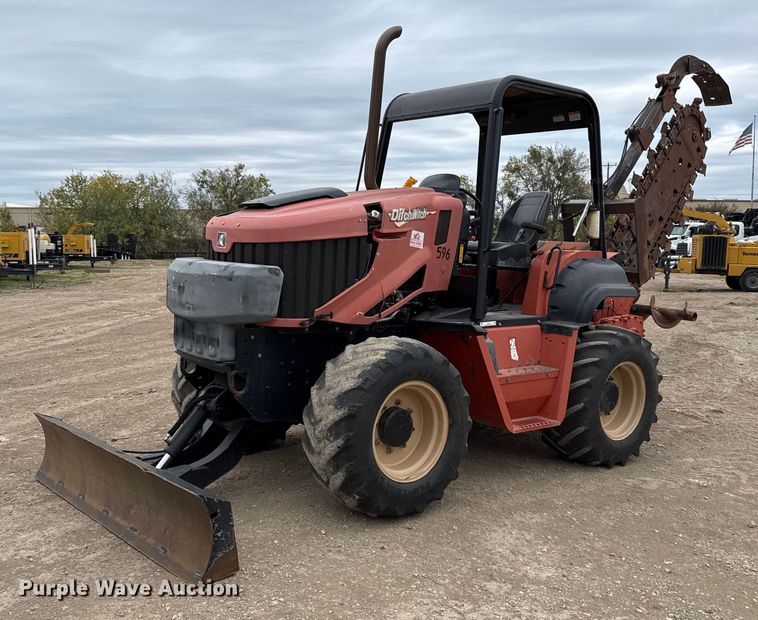 2014 Ditch Witch RT100 trencher - EJ3319