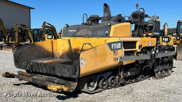 2017 Volvo P7110B paver - EK3703