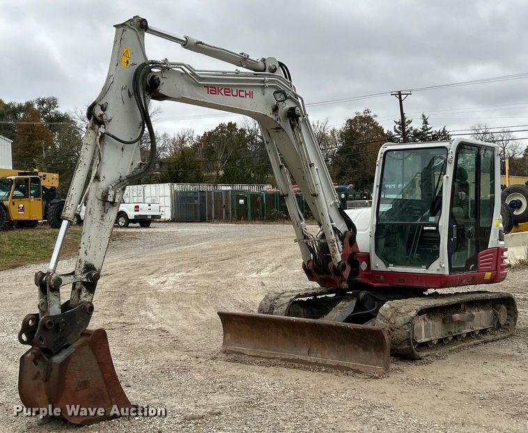 2015 Takeuchi TB290 mini excavator - EK3711
