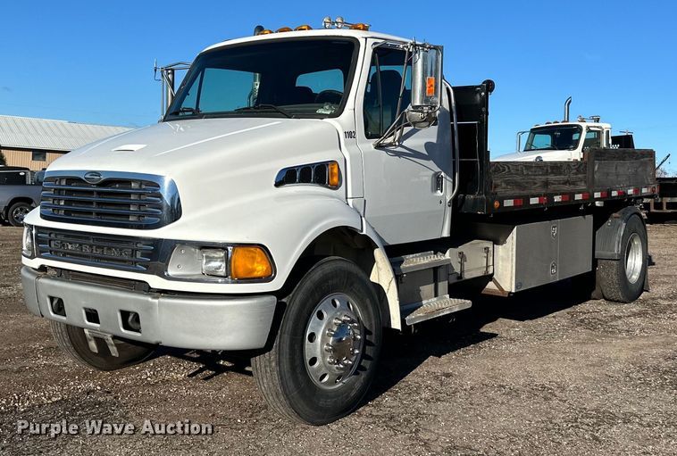 2004 Sterling  Acterra flatbed truck - EN2557