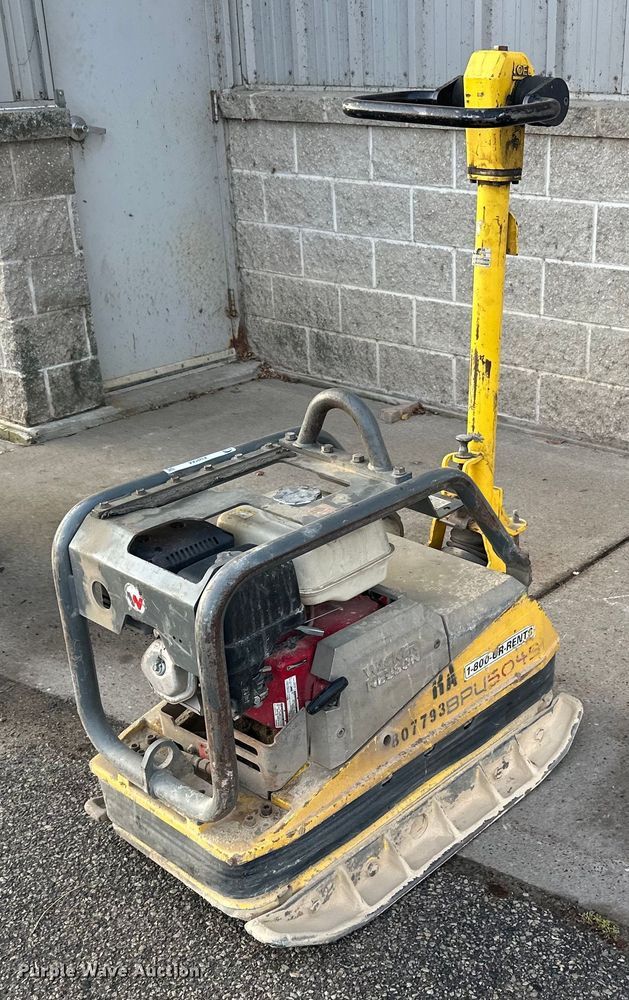 2010 Wacker Neuson  BPU5045A plate compactor - EN2564