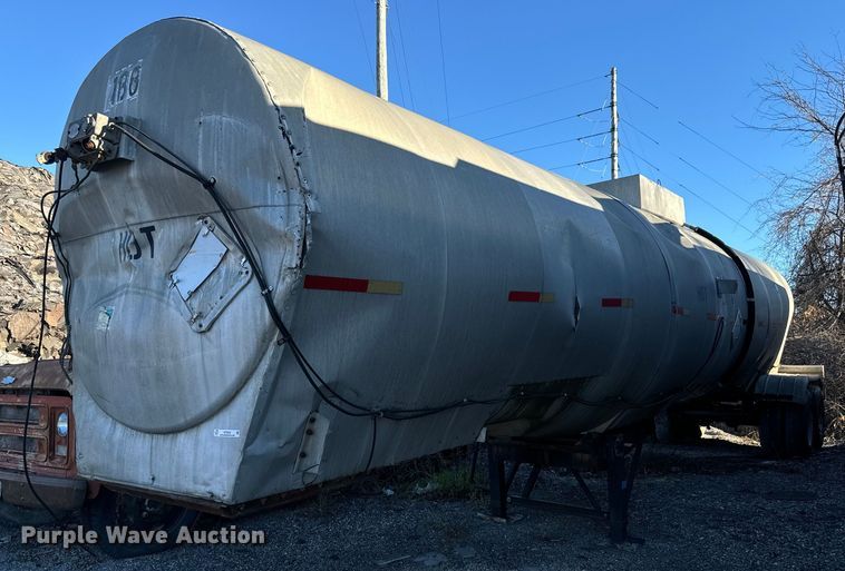 1971 Butler tank trailer - MT9032