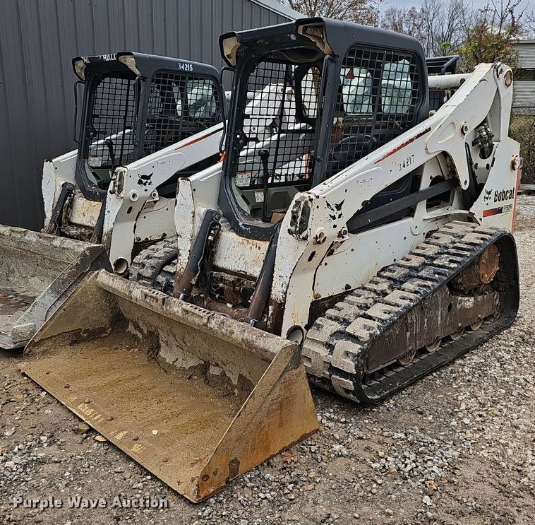 2014 Bobcat T650 tracked skid steer loader - OJ9110