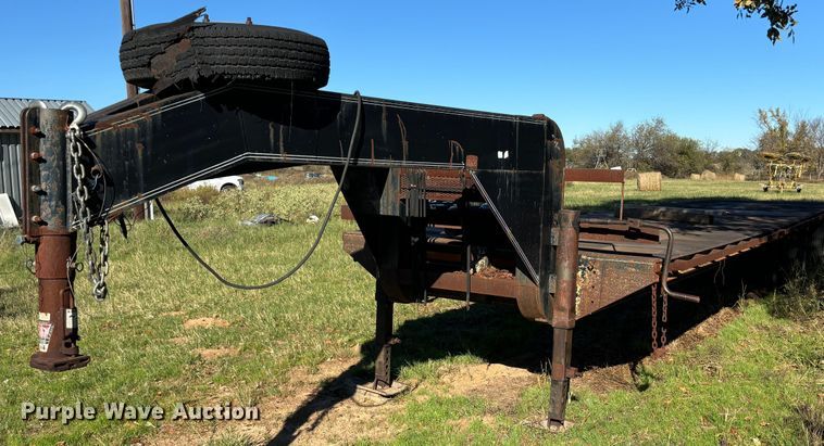 Shop built  equipment trailer - DS2535