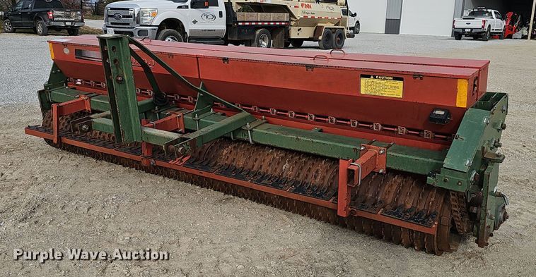 Brillion SSP-12 seeder - DV0057