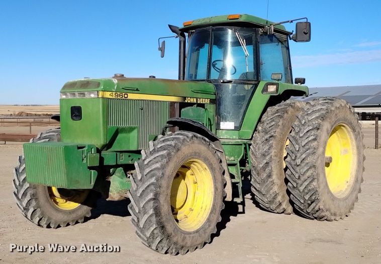 1994 John Deere  4960 MFWD tractor - DV6610