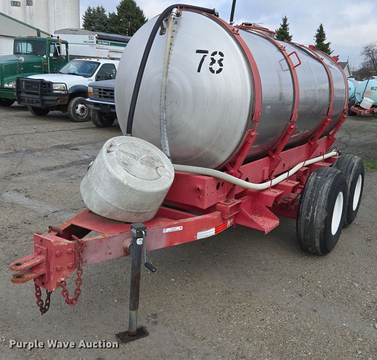 Clark tank trailer - DX1530