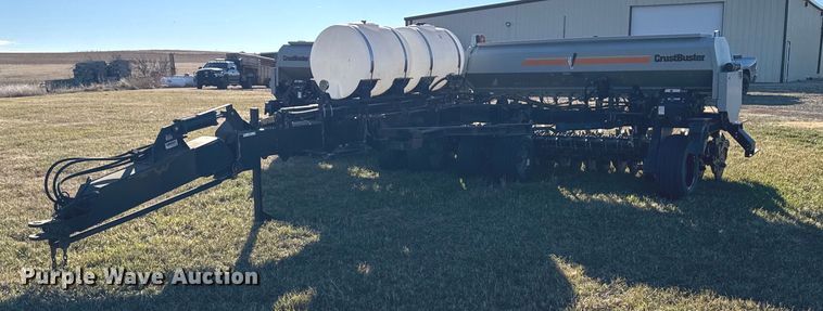 Crust Buster 4000 grain drill - DX3896