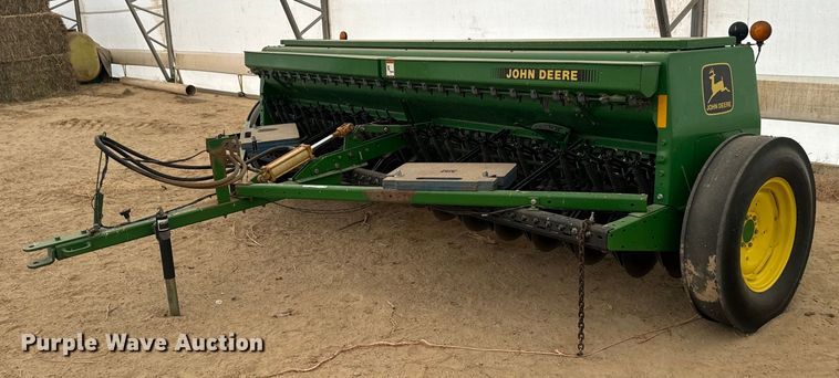 John Deere 450 grain drill - EG9974