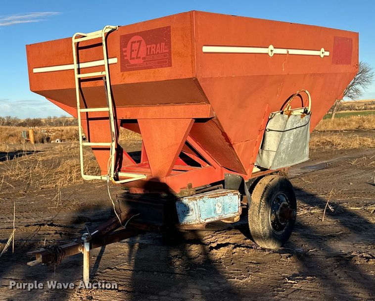 E-Z Trail Grain Cart or Gravity Wagon For Sale | Purple Wave Auction