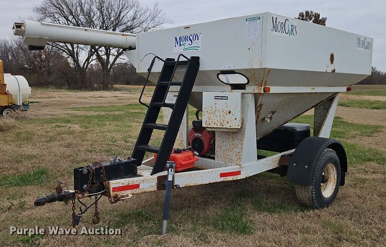 Parker 1555 seed tender - EI8635