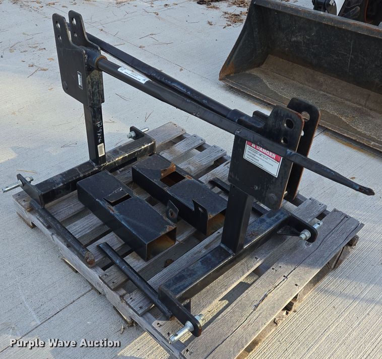 42" L bale spear - EQ2521