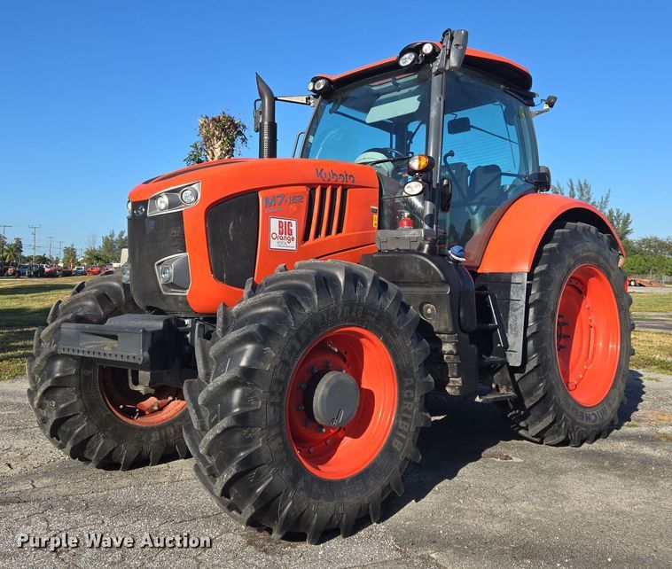 2021 Kubota M7-152 Deluxe MFWD tractor - ER5045