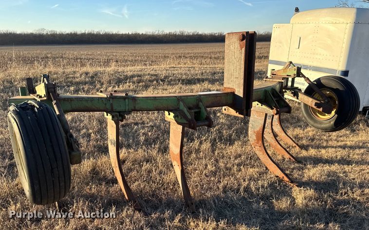 John Deere V-ripper - LH9361