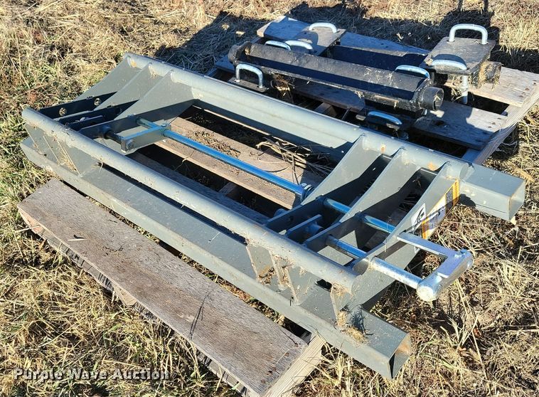 Tractor brackets - OH9452