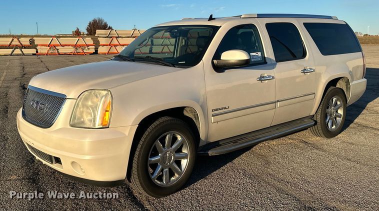 2012 GMC Yukon Denali SUV - DF8439