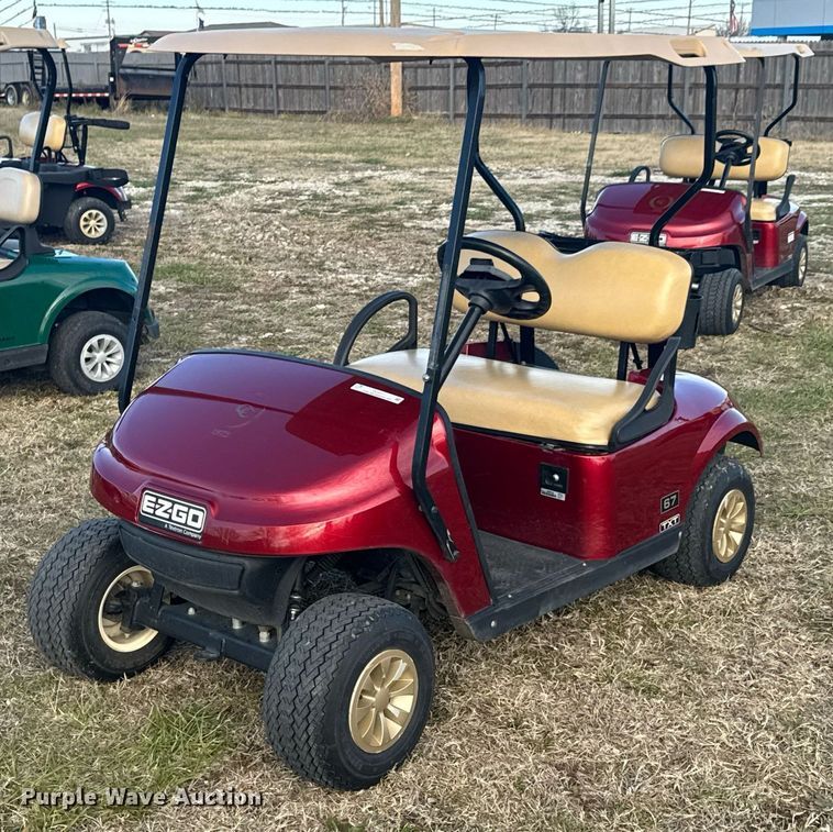 2019 E-Z-Go TXT golf cart - DO0577