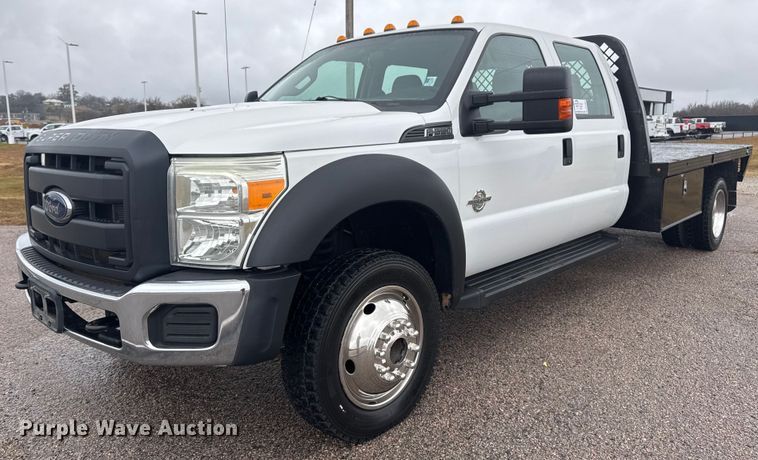 2015 Ford F550 Super Duty Crew Cab flatbed truck - DO7687