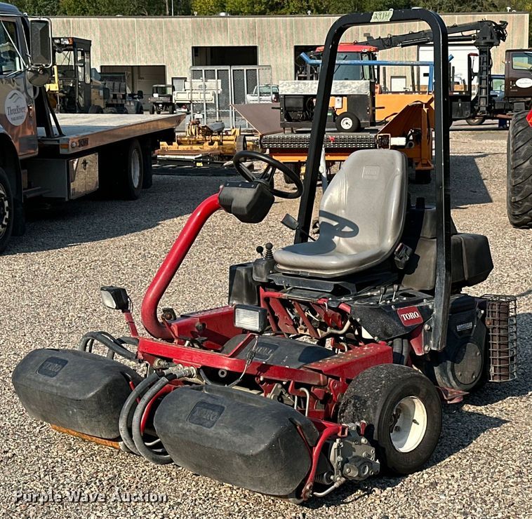 2009 Toro Greensmaster 3150 reel mower - DP8512