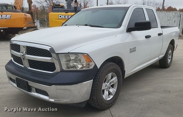 2014 Dodge Ram 1500 Quad Cab pickup truck - DQ3822