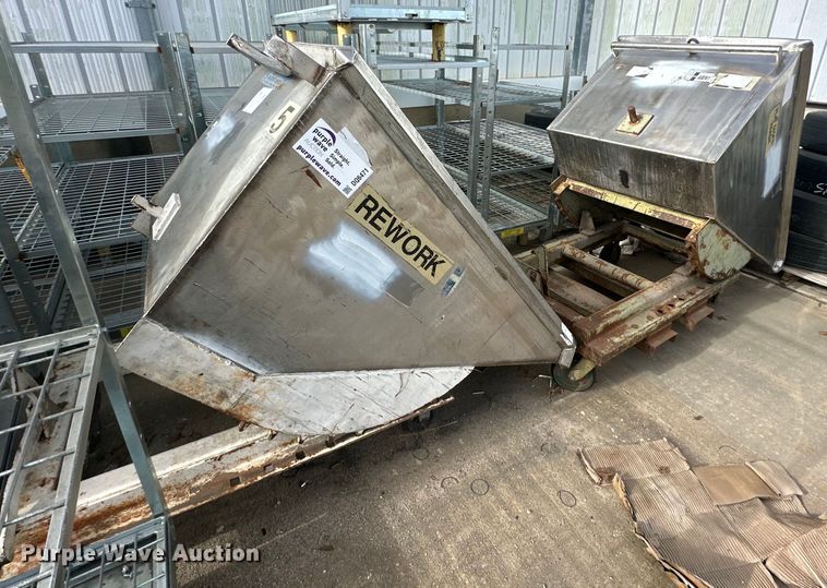 (2) forklift dump hoppers - DQ6471
