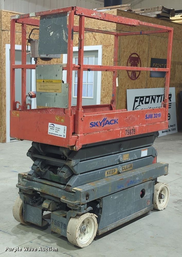 2007 Skyjack SJIII3219 scissor lift - DT6611