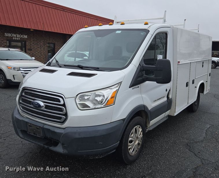 2015 Ford Transit 250 utility van - DW1754