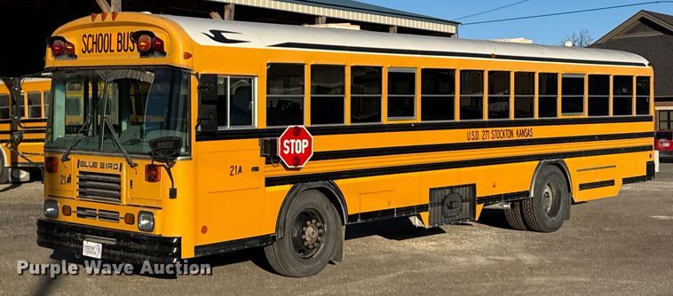 2004 Bluebird TC2000 school bus - DX3836