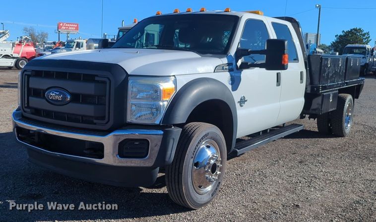 2014 Ford F550 Super Duty Crew Cab flatbed truck - EG2265