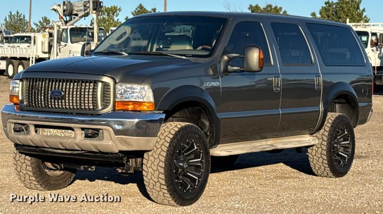 2004 Ford Excursion SUV - EG2317