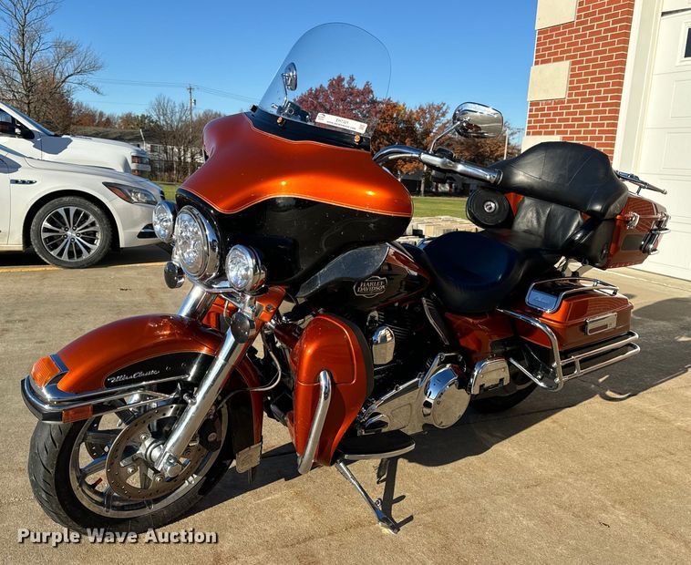 2009 Harley Davidson Electra Glide Ultra Classic motorcycle - EH7321