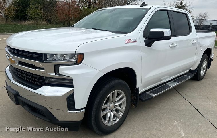 2019 Chevrolet  Silverado 1500 LT Crew Cab pickup truck - EH7346