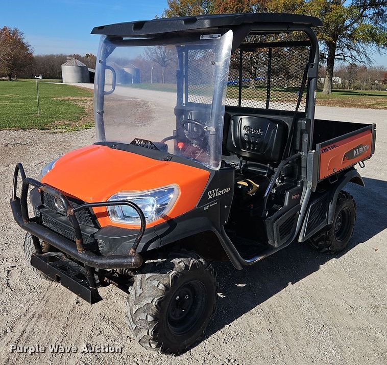 2014 Kubota RTV-X1120D utility vehicle - EI8605