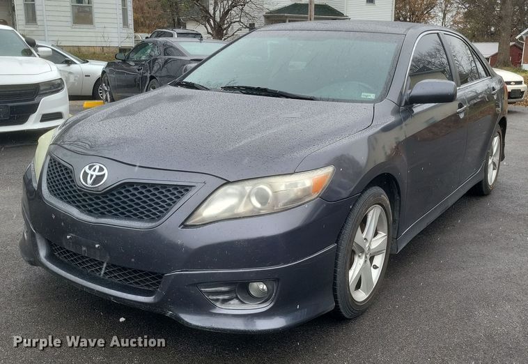 2011 Toyota Camry  - EJ8123