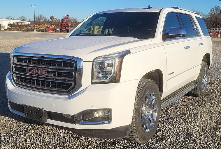 2015 GMC  Yukon SLT SUV - EJ8138