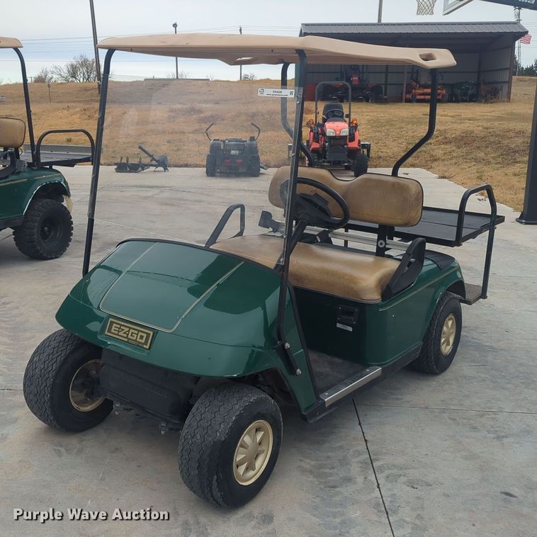 EZ-GO golf cart - ER4608