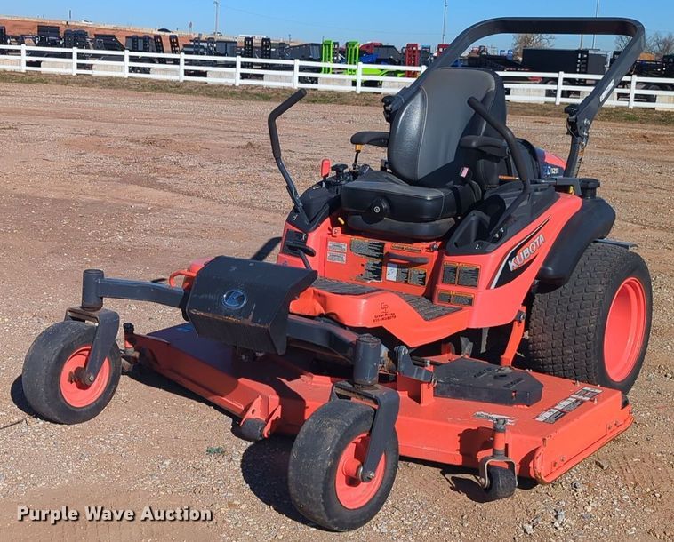 2018 Kubota ZD1211 ZTR lawn mower - ER4626