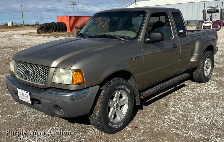 2003 Ford Ranger XLT SuperCab pickup truck - ER8334