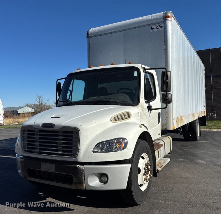 2010 Freightliner M2 box truck - OG9768