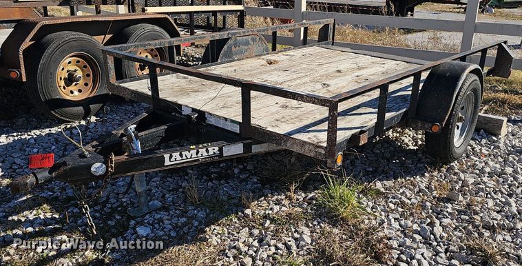2014 Lamar Tilt Trailer utility trailer - OJ9243