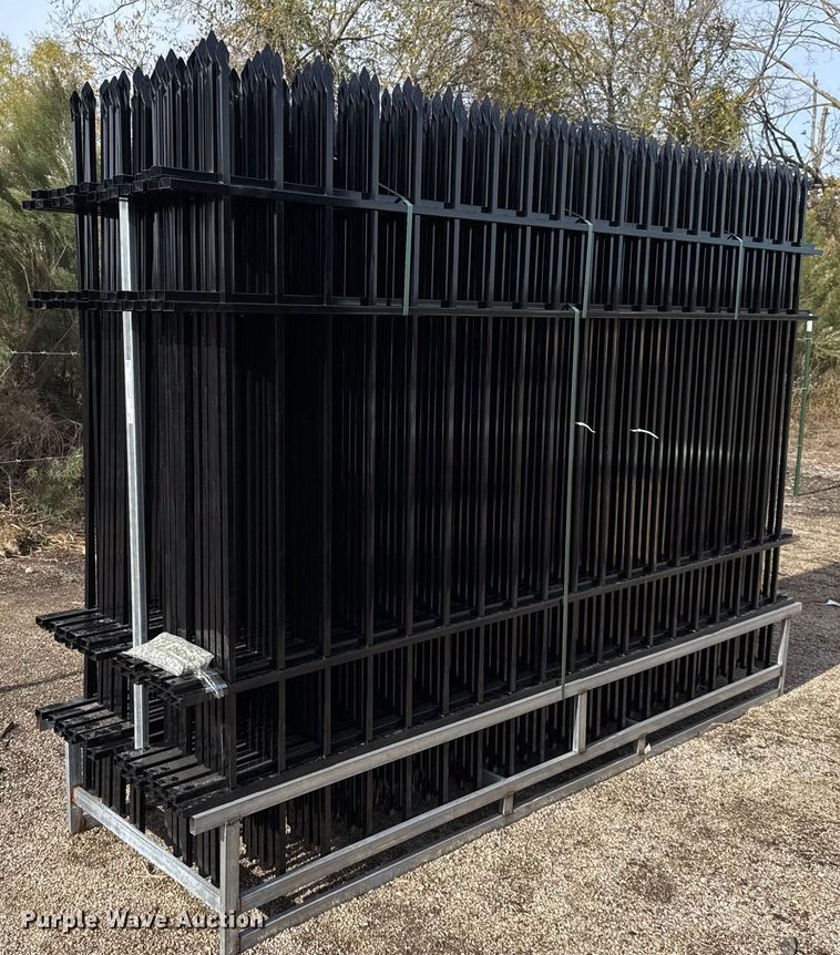 (22) fence panels - OK9347